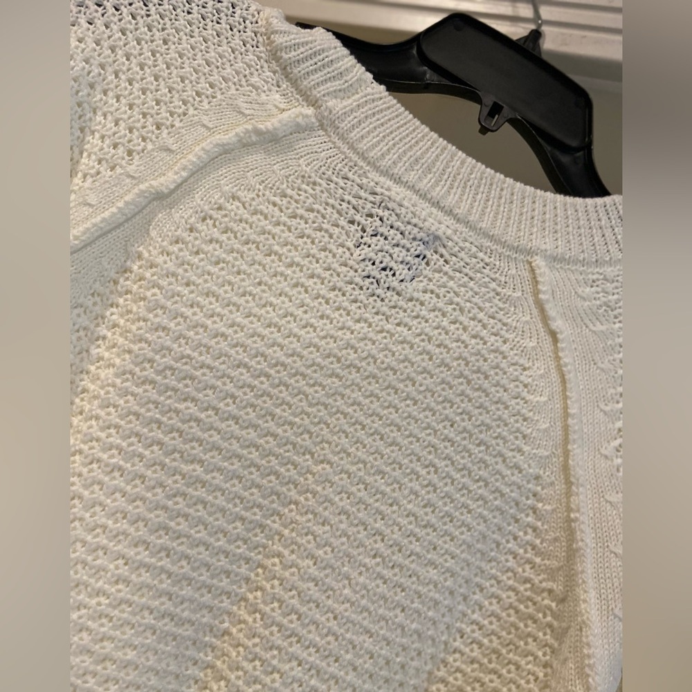 Gap~NWOT~Neutral~Cream~Open Stitch Crochet~Long Sleeve~Pullover Sweater~Size M - Picture 13 of 15